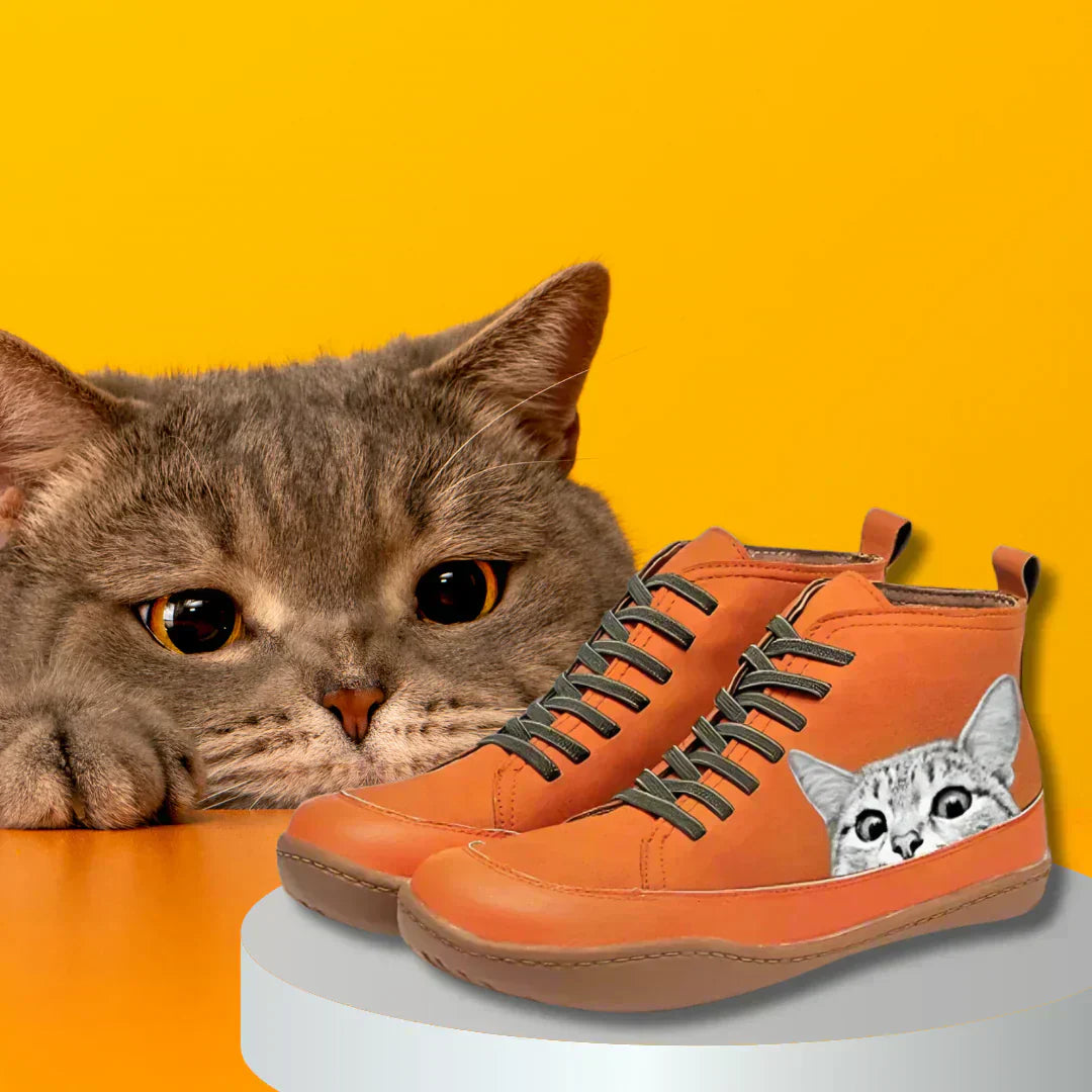 Clara | Leather Ankle Boots for Cat Lovers