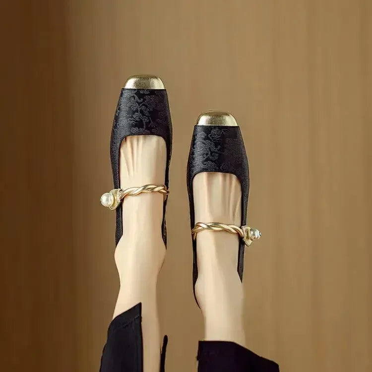 Fiola™ Vintage Pearl Flats