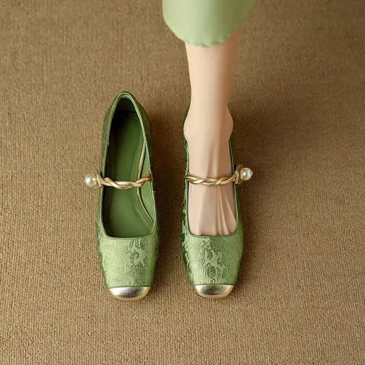 Fiola™ Vintage Pearl Flats